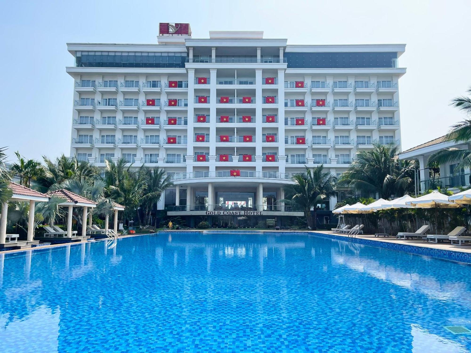 Gold Coast Hotel Resort & Spa Dong Hoi Exterior photo